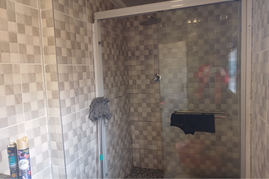 2 Bedroom Property for Sale in Roodepan Northern Cape